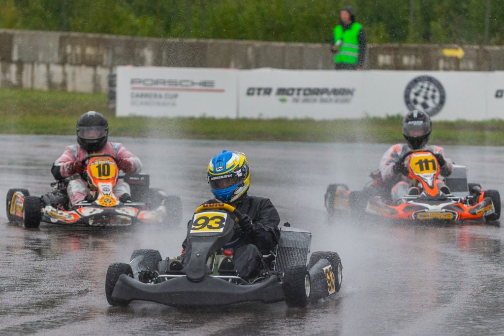 World S Largest Go Kart Track Set To Open In New Jersey